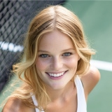 Athletic Chloe