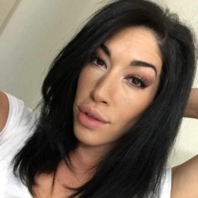 thevanessajames1