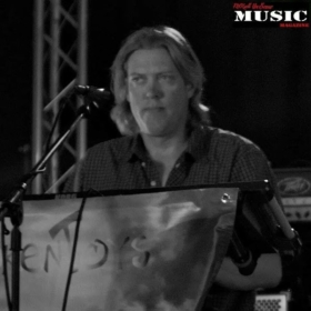 Justplayingmusic