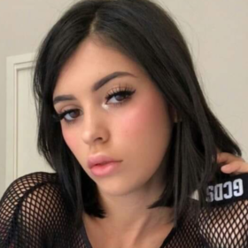 nicoleaadams