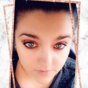 GreenEyedChelle