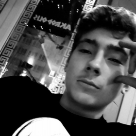 itsxaxregularxguy