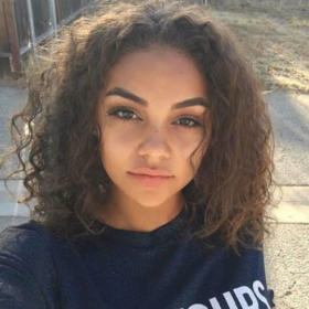 ChloeTrobinson