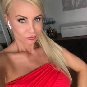 Clara5556