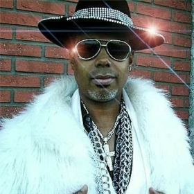 LeeVonWhite