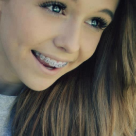 This_girl_is_weird