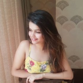 Aayushi011