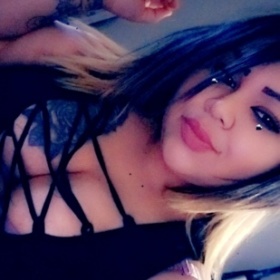 Dee0225