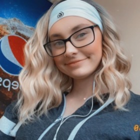 HayLey1030