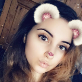 Hollie24