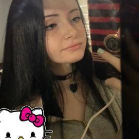 qxeenrrose