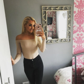 Eleni00
