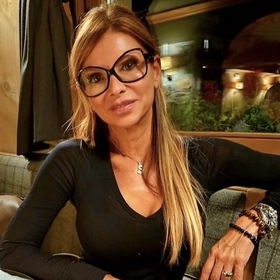 Anastasia76_