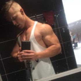 JohnnyJur